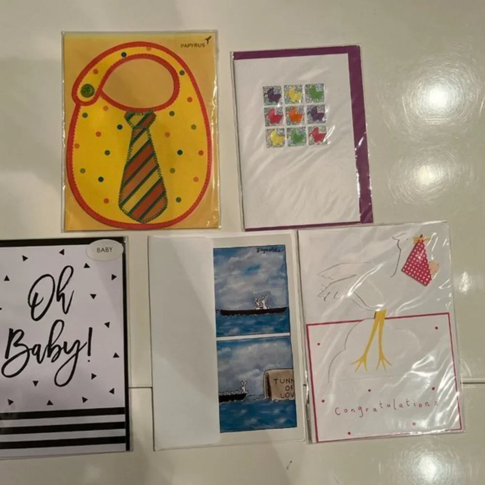 New Baby Cards (4) Baby Shower (1). (Lots‎ of five cards)